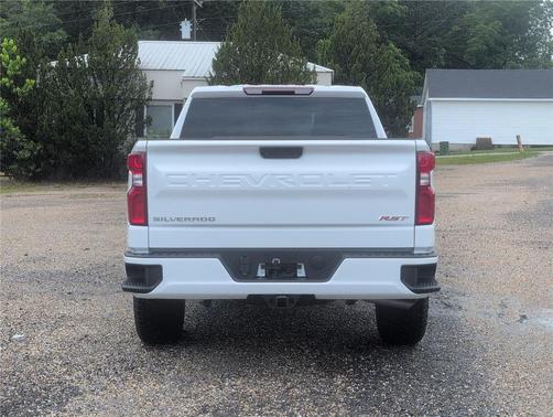 Summit White 2026 Chevrolet Silverado 1500 RST