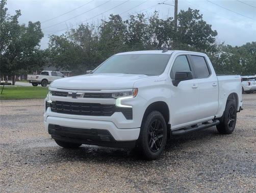 Summit White 2026 Chevrolet Silverado 1500 RST