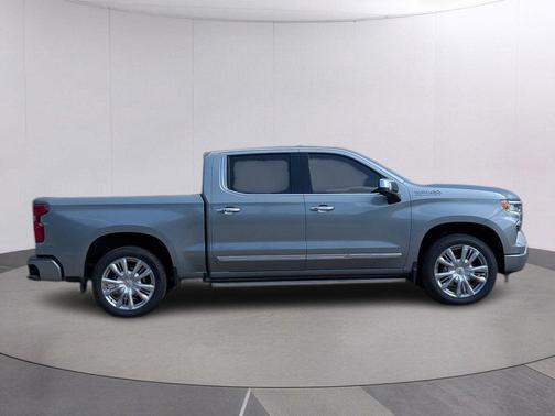 Sterling Gray Metallic 2026 Chevrolet Silverado 1500 High Country