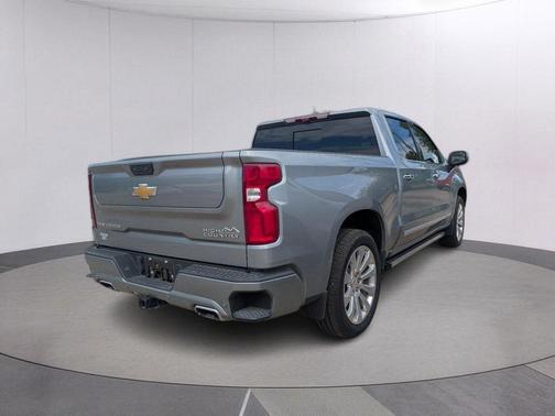 Sterling Gray Metallic 2026 Chevrolet Silverado 1500 High Country