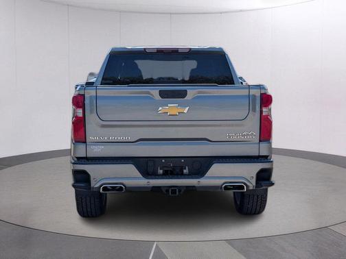 Sterling Gray Metallic 2026 Chevrolet Silverado 1500 High Country