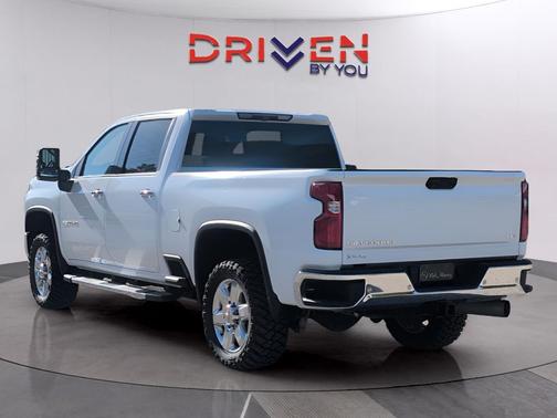 Summit White 2022 Chevrolet Silverado 2500 LTZ
