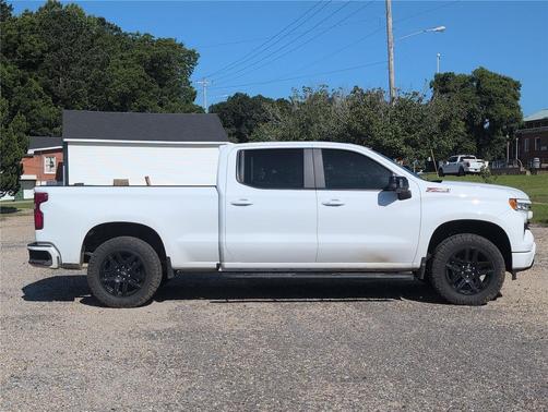 Summit White 2025 Chevrolet Silverado 1500 RST