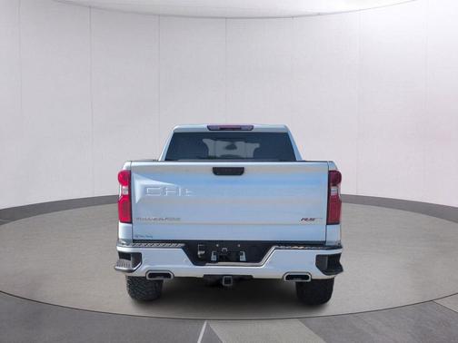 Summit White 2025 Chevrolet Silverado 1500 RST