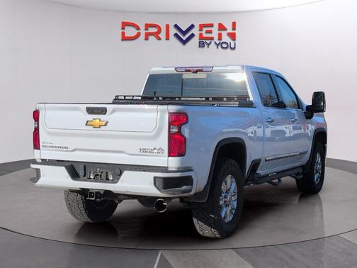 2024 Chevrolet Silverado 2500 High Country