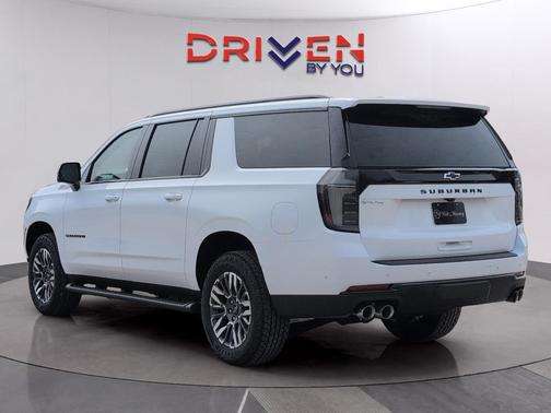 2026 Chevrolet Suburban Z71, 4WD