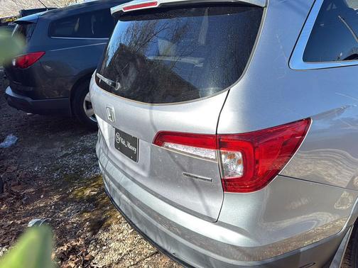 2022 Honda Pilot 2WD Special Edition