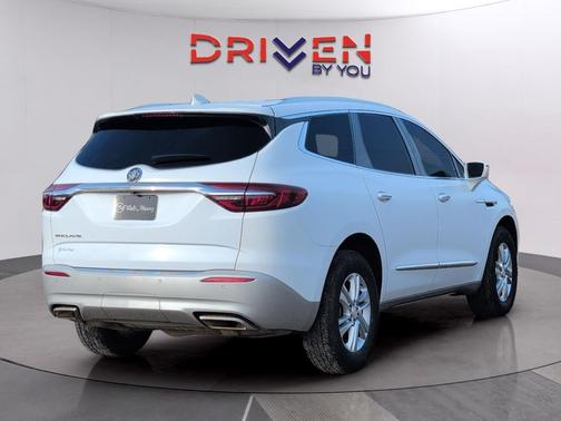 2020 Buick Enclave Essence