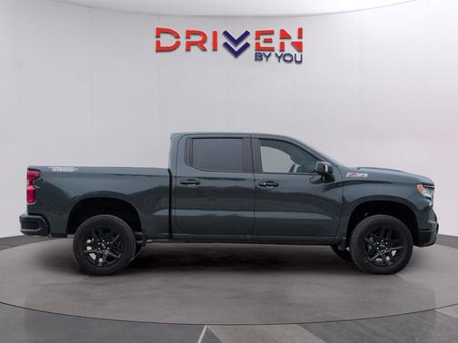 Cypress Gray 2026 Chevrolet Silverado 1500 LT Trail Boss