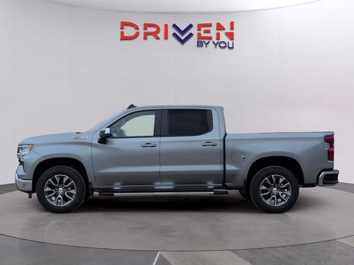 Sterling Gray Metallic 2026 Chevrolet Silverado 1500 LT