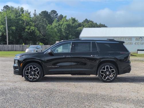 Mosaic Black Metallic 2026 Chevrolet Traverse High Country