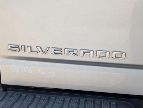Silver Ice Metallic 2022 Chevrolet Silverado 2500 Custom