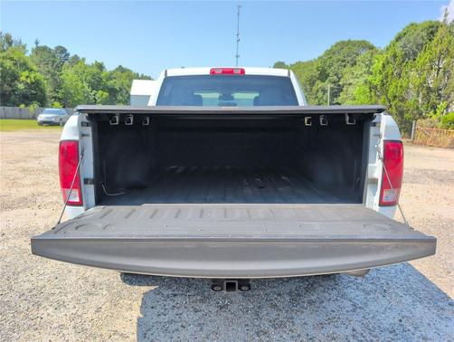 Bright White Clearcoat 2018 RAM 1500 Tradesman