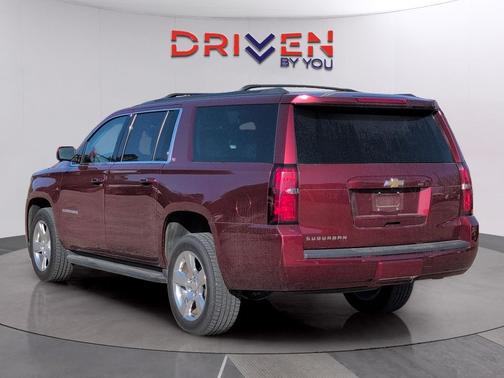 2017 Chevrolet Suburban LT