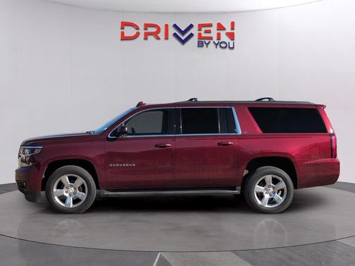 2017 Chevrolet Suburban LT