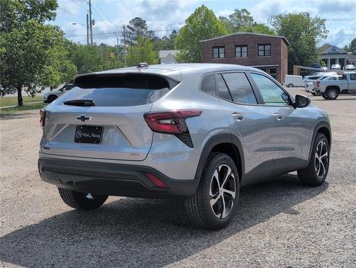 Sterling Gray Metallic 2026 Chevrolet Trax FWD 1RS