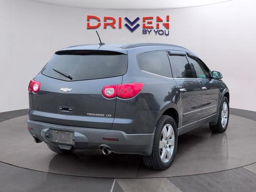 2011 Chevrolet Traverse LTZ