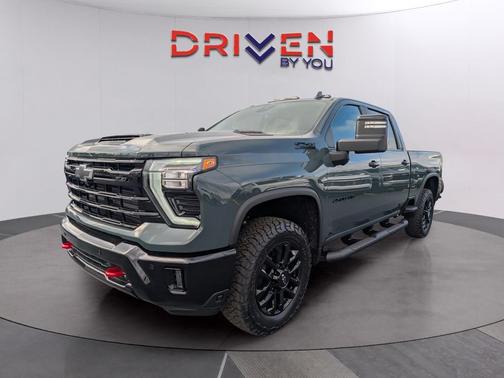 Cypress Gray 2026 Chevrolet Silverado 2500 LT