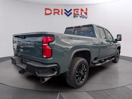 Cypress Gray 2026 Chevrolet Silverado 2500 LT