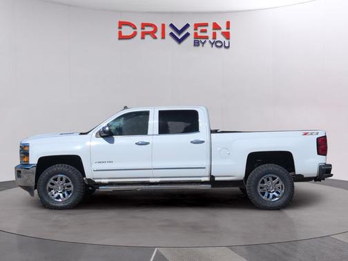 Summit White 2019 Chevrolet Silverado 2500 LTZ