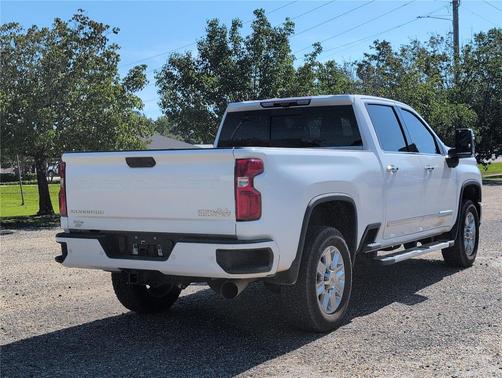 Summit White 2024 Chevrolet Silverado 2500 High Country