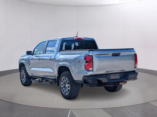 Sterling Gray Metallic 2024 Chevrolet Colorado Z71