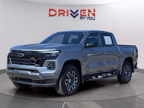 Sterling Gray Metallic 2024 Chevrolet Colorado Z71