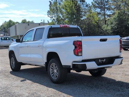 Summit White 2026 Chevrolet Colorado LT