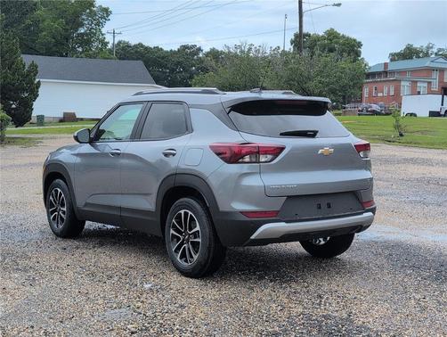 Sterling Gray Metallic 2026 Chevrolet Trailblazer LT