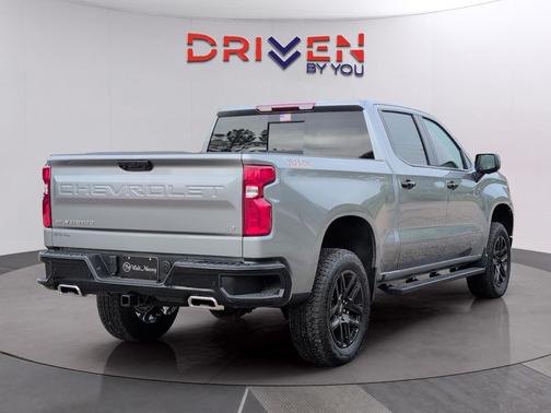 Sterling Gray Metallic 2026 Chevrolet Silverado 1500 LT Trail Boss