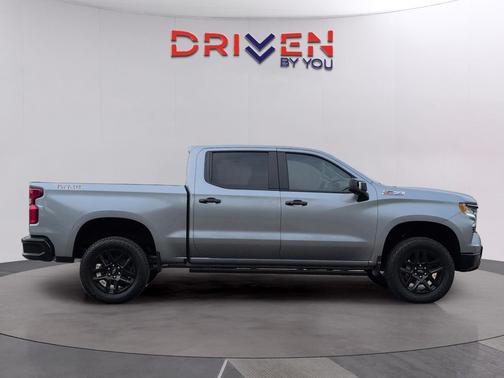 Sterling Gray Metallic 2026 Chevrolet Silverado 1500 LT Trail Boss