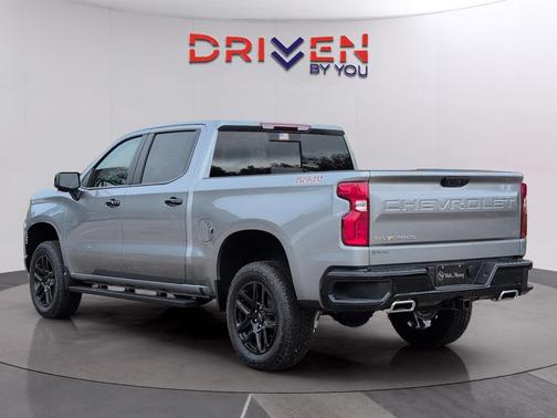 Sterling Gray Metallic 2026 Chevrolet Silverado 1500 LT Trail Boss