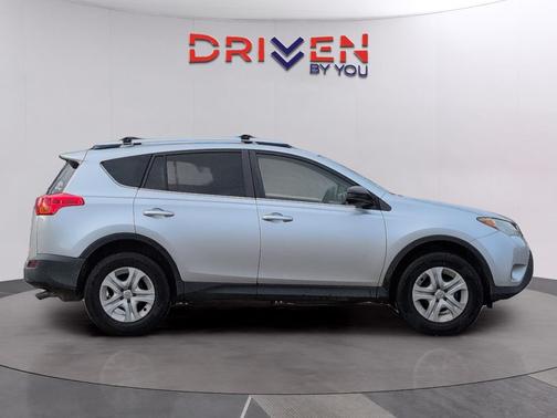 2014 Toyota RAV4 LE
