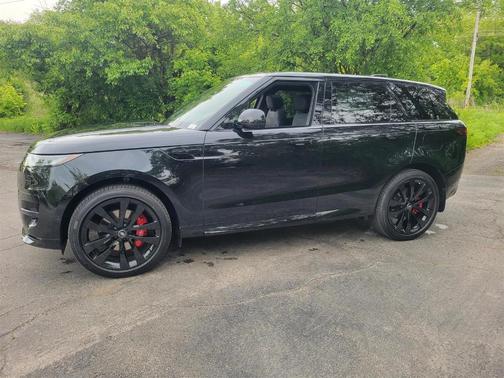 2025 Land Rover Range Rover Sport P460 Dynamic SE