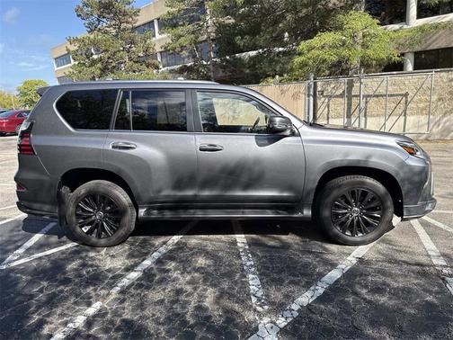 2023 Lexus GX 460 Base