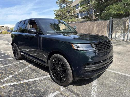 2025 Land Rover Range Rover P530 SE