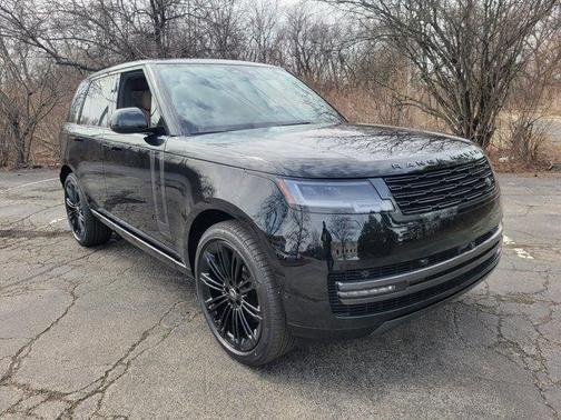 2025 Land Rover Range Rover P400 SE