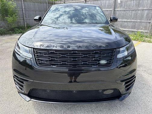 Santorini Black 2026 Land Rover Range Rover Velar P250 Dynamic SE