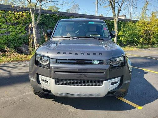 2025 Land Rover Defender P300