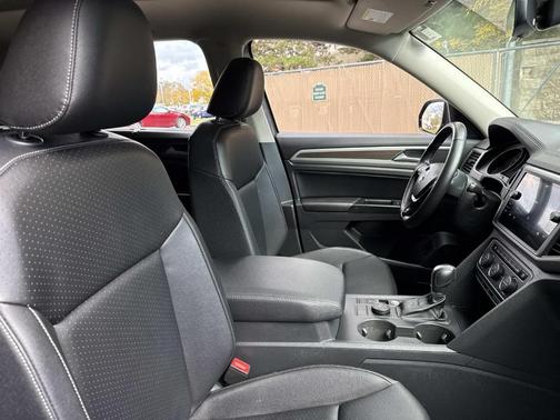 2019 Volkswagen Atlas 3.6 V6 SE R-Line