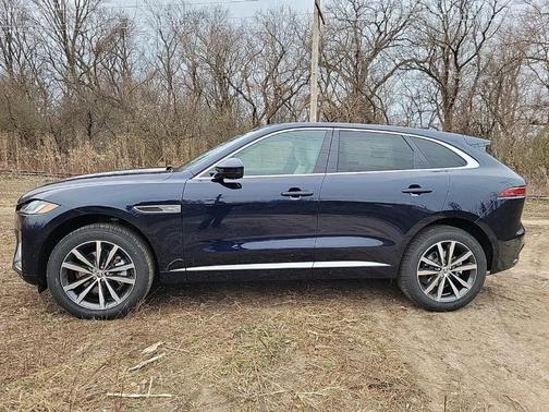 2025 Jaguar F-PACE P250 R-Dynamic S