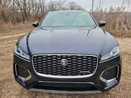 2025 Jaguar F-PACE P250 R-Dynamic S
