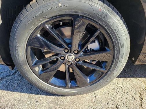 Santorini Black 2026 Jaguar F-PACE P250 R-Dynamic S