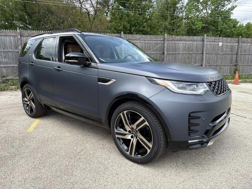 Varesine Blue 2026 Land Rover Discovery EDITION
