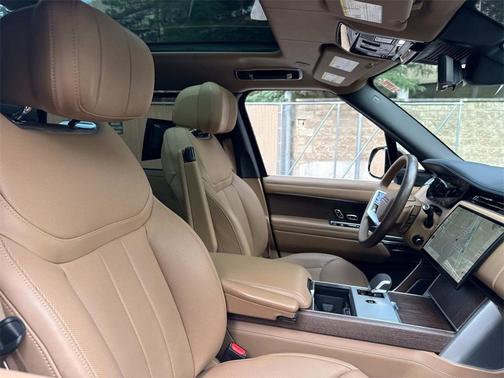 2024 Land Rover Range Rover AUTOBIOGRAPHY