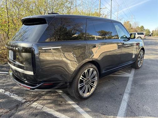 2025 Land Rover Range Rover AUTOBIOGRAPHY