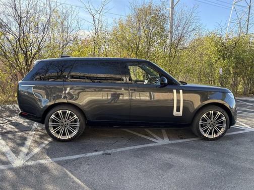 2025 Land Rover Range Rover AUTOBIOGRAPHY