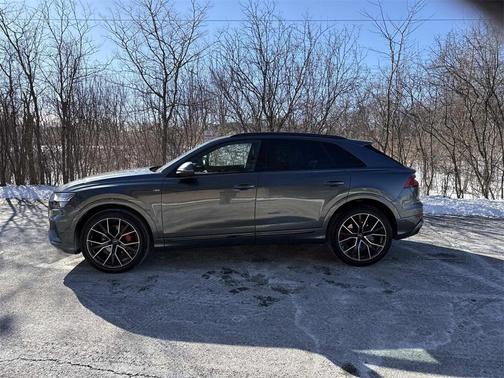 2022 Audi Q8 55 Prestige