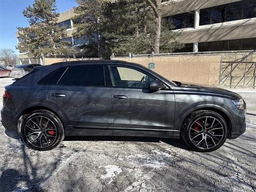 2022 Audi Q8 55 Prestige