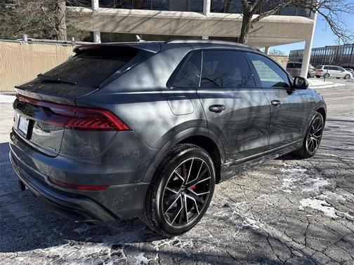 2022 Audi Q8 55 Prestige